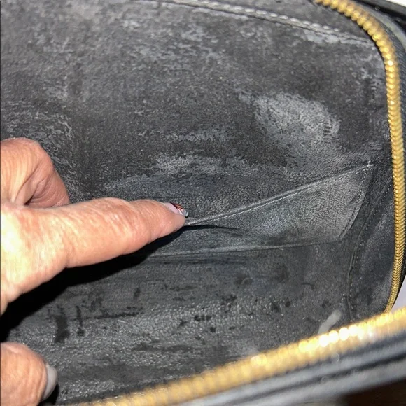 Louis Vuitton Black Leather Pouch with Gold Details - Picture 11 of 16